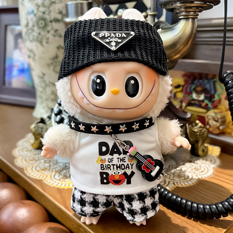 17cm Labubu Figure, Labubu Clothing Made of Soft PVC, Cute Dress-Up Casual Outfit, Plush Toy Clothes, Compatible with Generations 1, 2, and 3