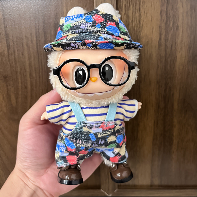 17cm Labubu Figure, Labubu Clothing Made of Soft PVC, Cute Dress-Up Casual Outfit, Plush Toy Clothes, Compatible with Generations 1, 2, and 3