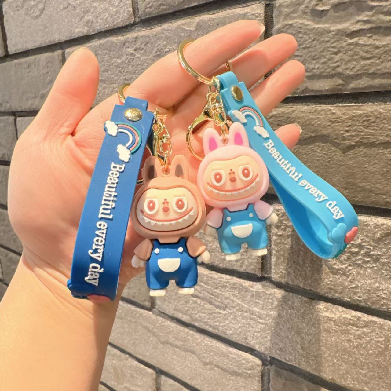 Cartoon Cute Labrabbit Keychain, 3D Figure Backpack Pendant, Car Keychain, Small Gift Decoration