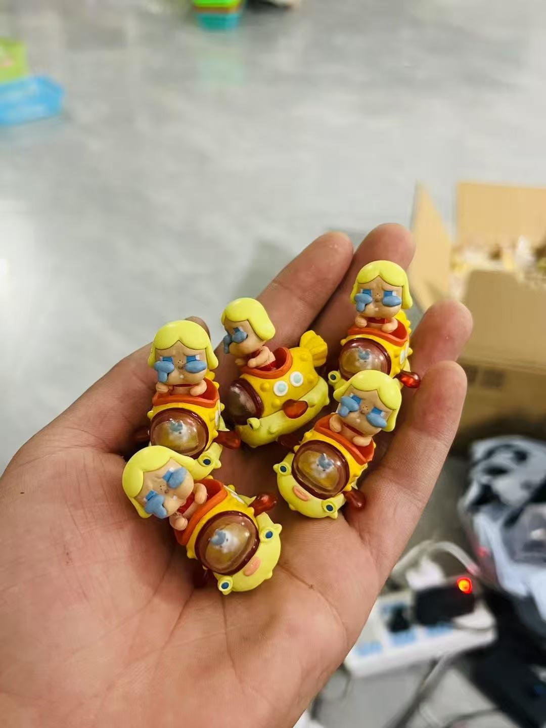 Mengli Zoraa Blind Box Sister Figurine, Trendy DIY Small Pendant, Cute Toy Figurine