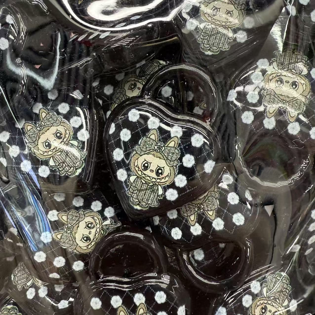 Acrylic Labubu Love Bag Beads – Personalized Straight-Hole Charms for DIY Jewelry, Phone Straps & Bead Pens