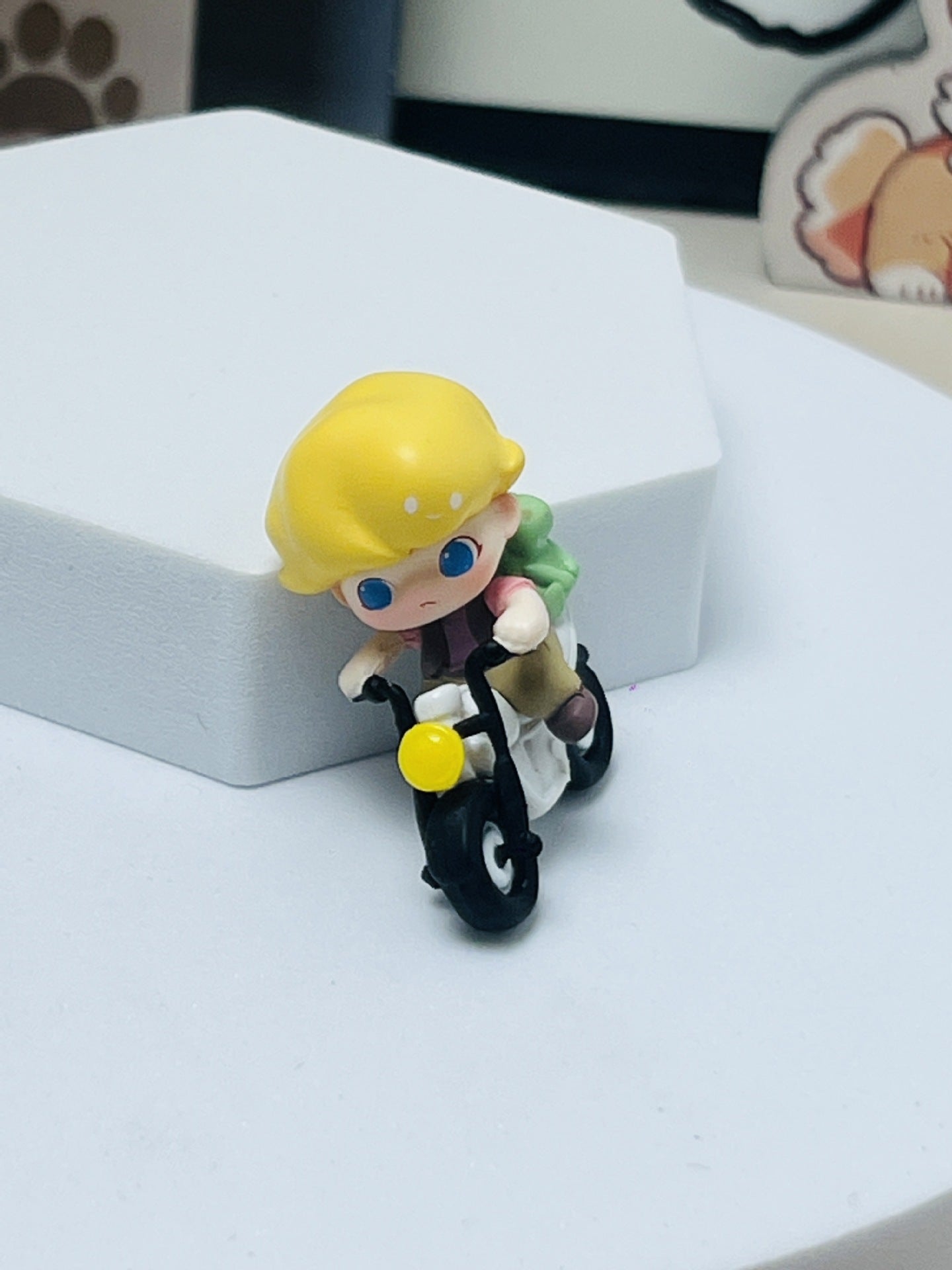 Mengli Zoraa Blind Box Sister Figurine, Trendy DIY Small Pendant, Cute Toy Figurine