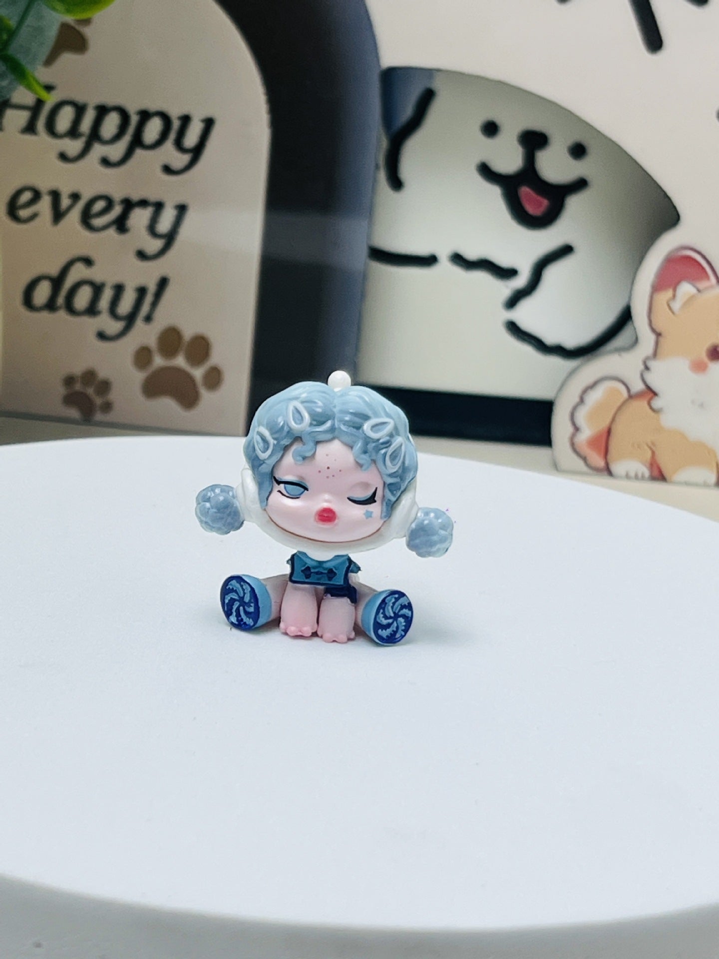 Mengli Zoraa Blind Box Sister Figurine, Trendy DIY Small Pendant, Cute Toy Figurine
