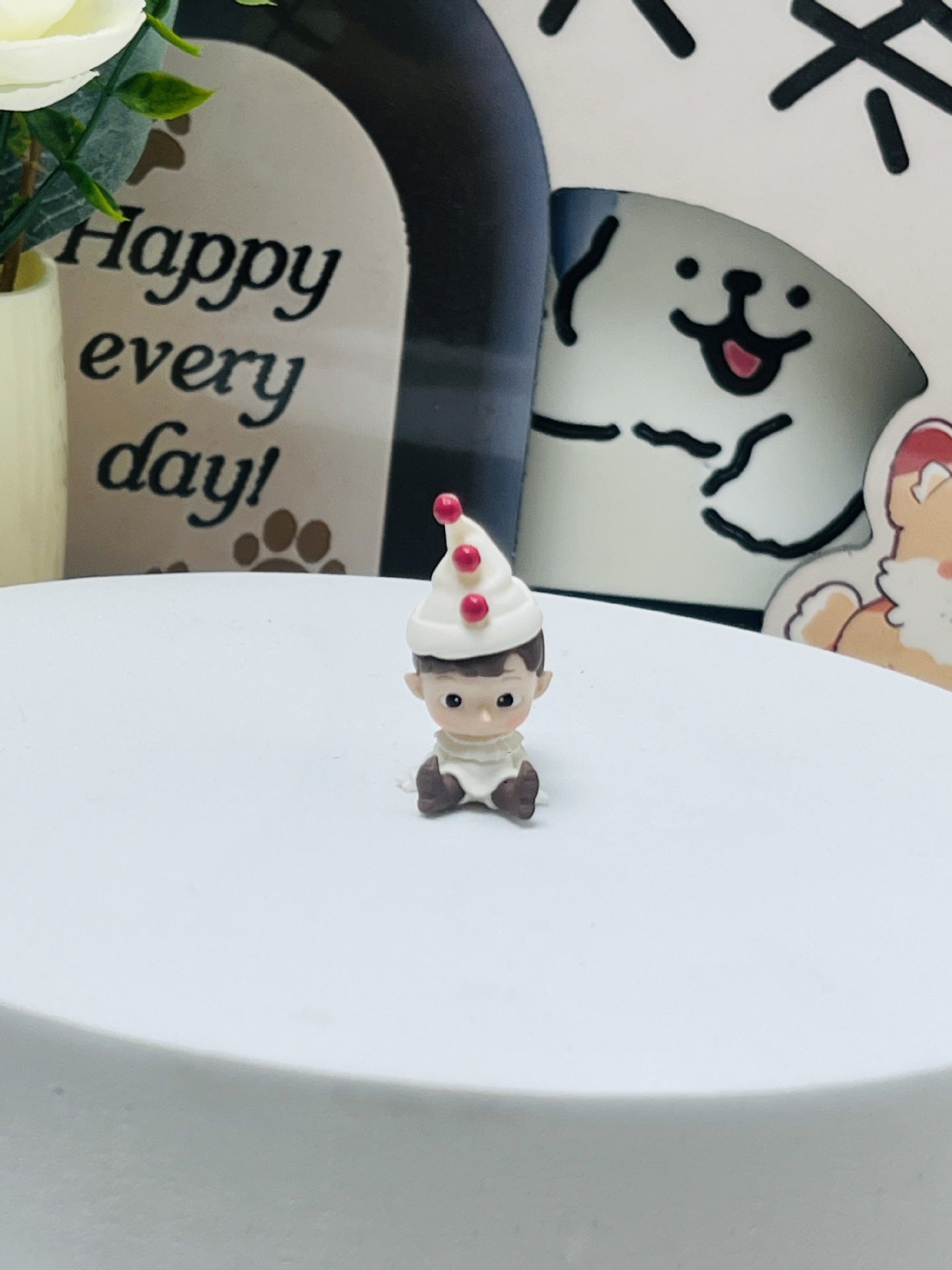 Mengli Zoraa Blind Box Sister Figurine, Trendy DIY Small Pendant, Cute Toy Figurine