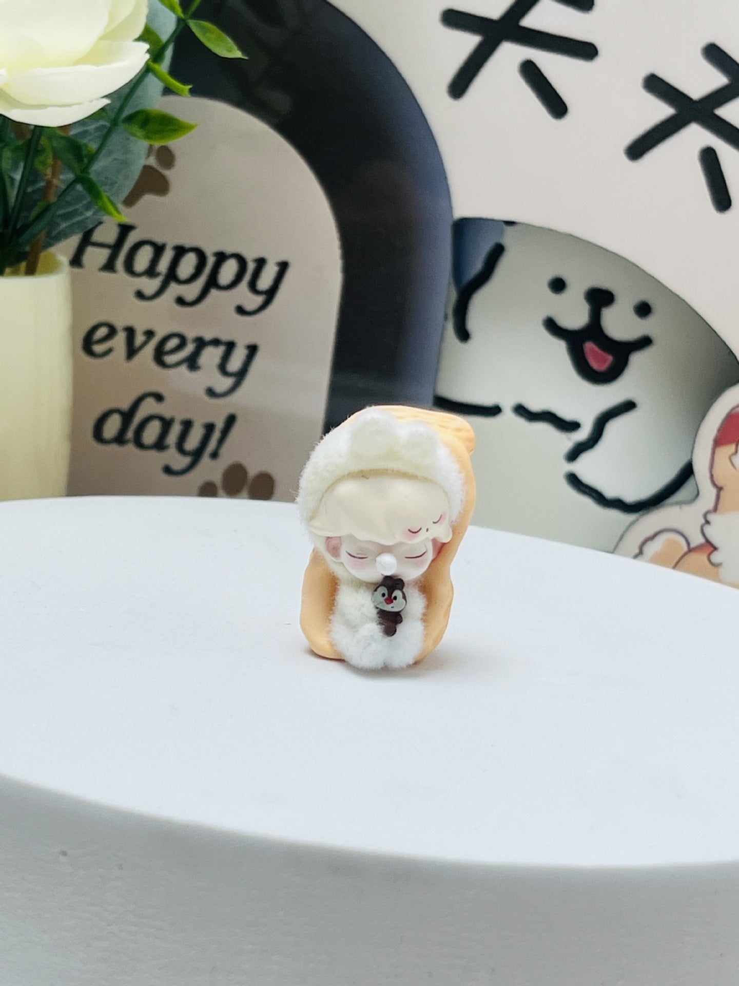Mengli Zoraa Blind Box Sister Figurine, Trendy DIY Small Pendant, Cute Toy Figurine