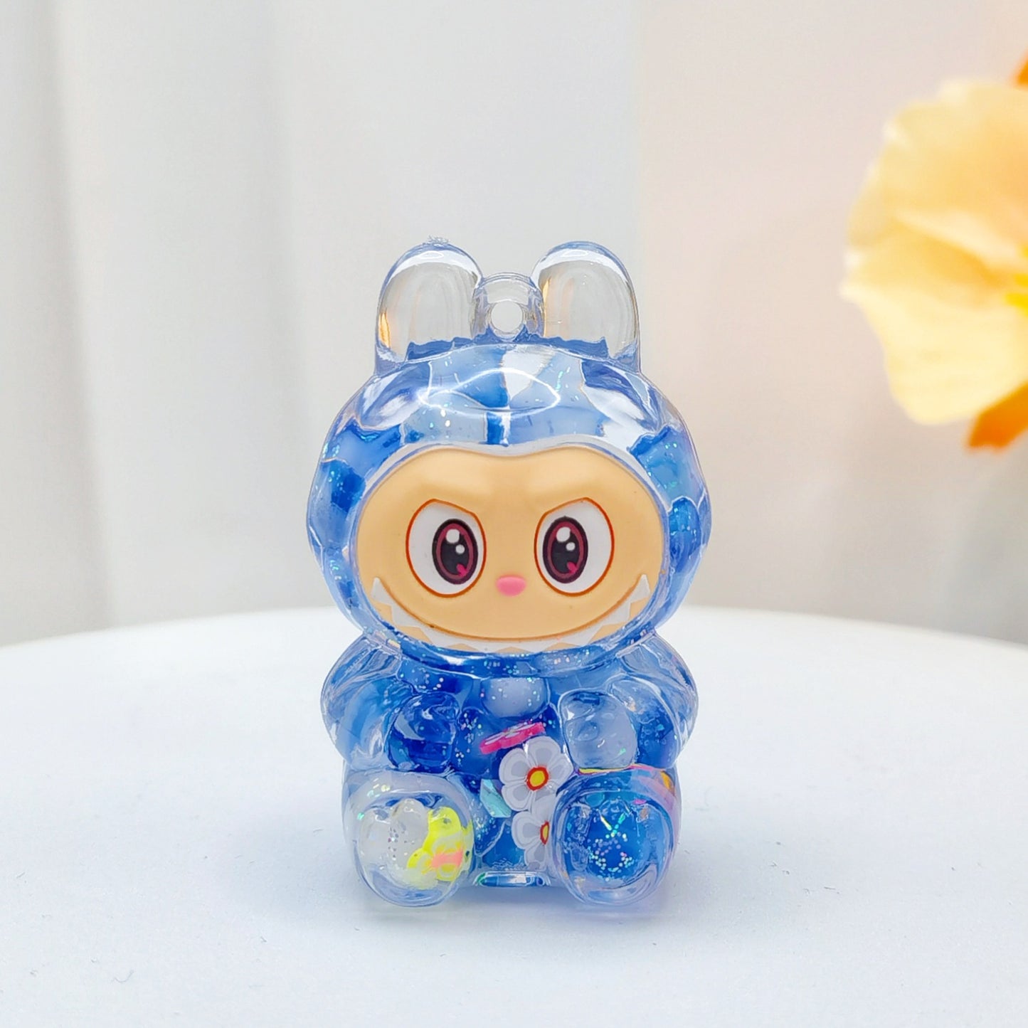 Creative quicksand ornament luminous rabub flash keychain pendant