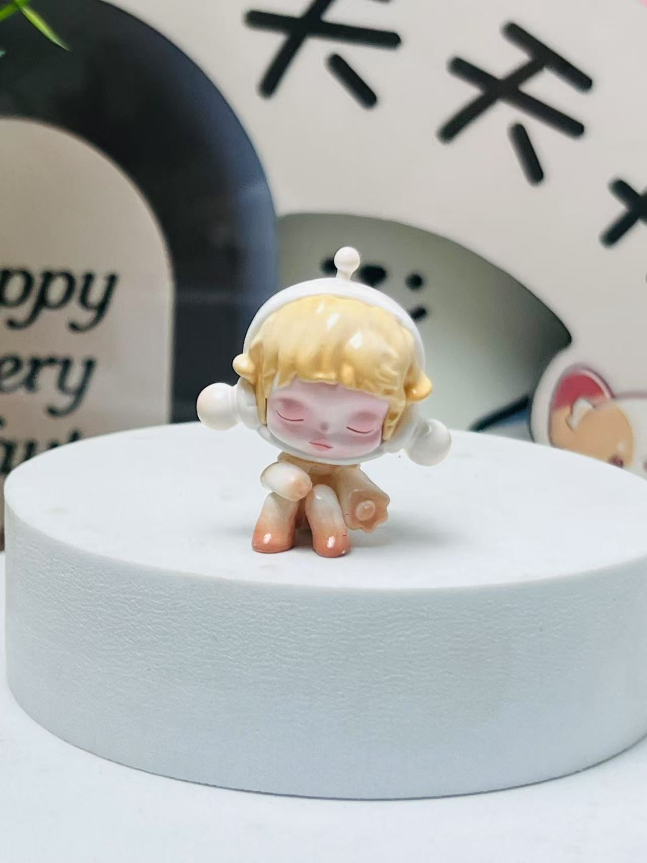SKULLPANDA temperature series cute grain punchable sp8 generation tide play figure toy ornament doll ornament