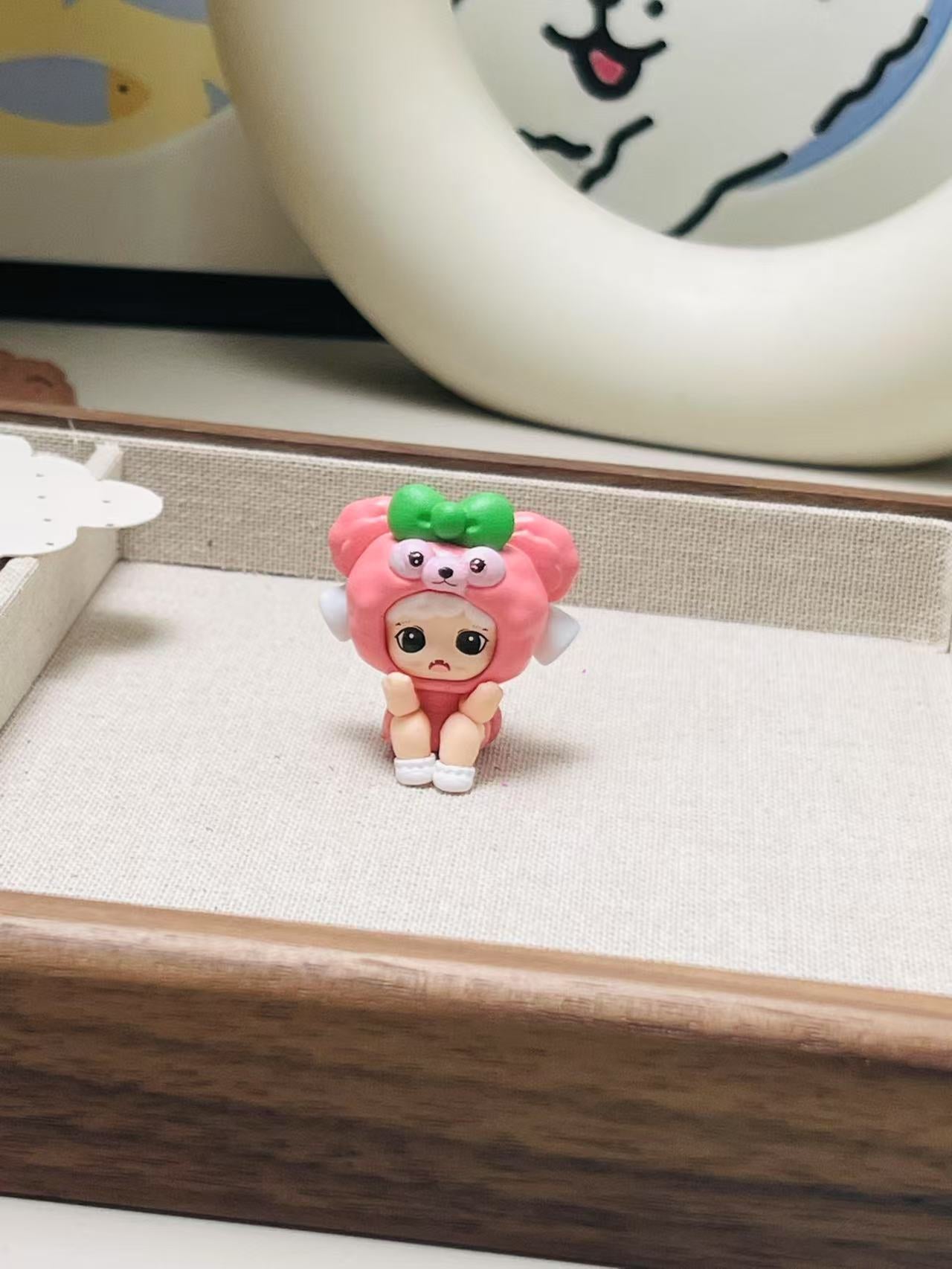 Zoraa Sister Mengli, PVC Material, Punchable for Keychain, Cute Trendy Toy
