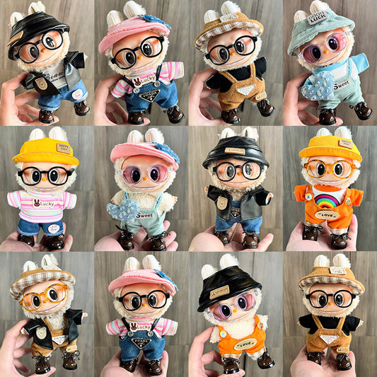 17cm Labubu Figure, Labubu Clothing Made of Soft PVC, Cute Dress-Up Casual Outfit, Plush Toy Clothes, Compatible with Generations 1, 2, and 3