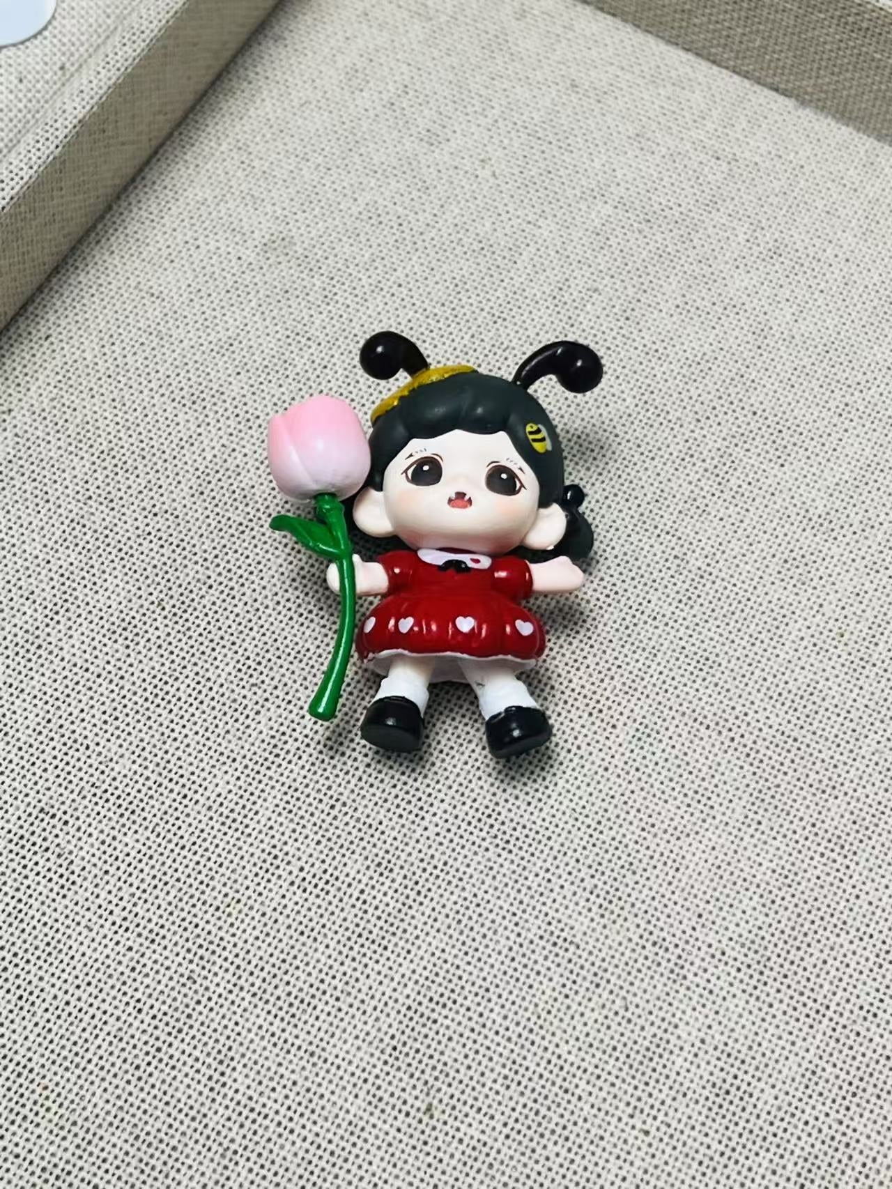 Zoraa Sister Mengli, PVC Material, Punchable for Keychain, Cute Trendy Toy
