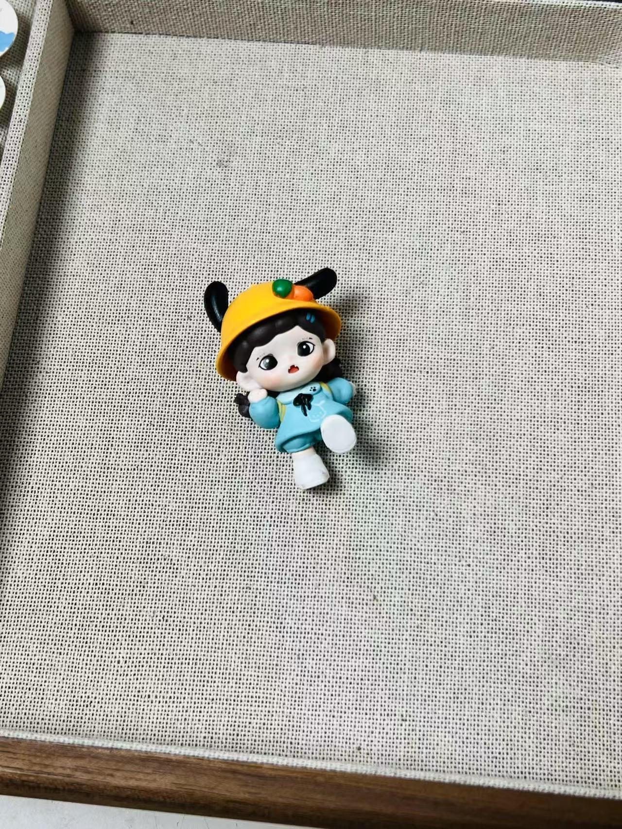 Zoraa Sister Mengli, PVC Material, Punchable for Keychain, Cute Trendy Toy
