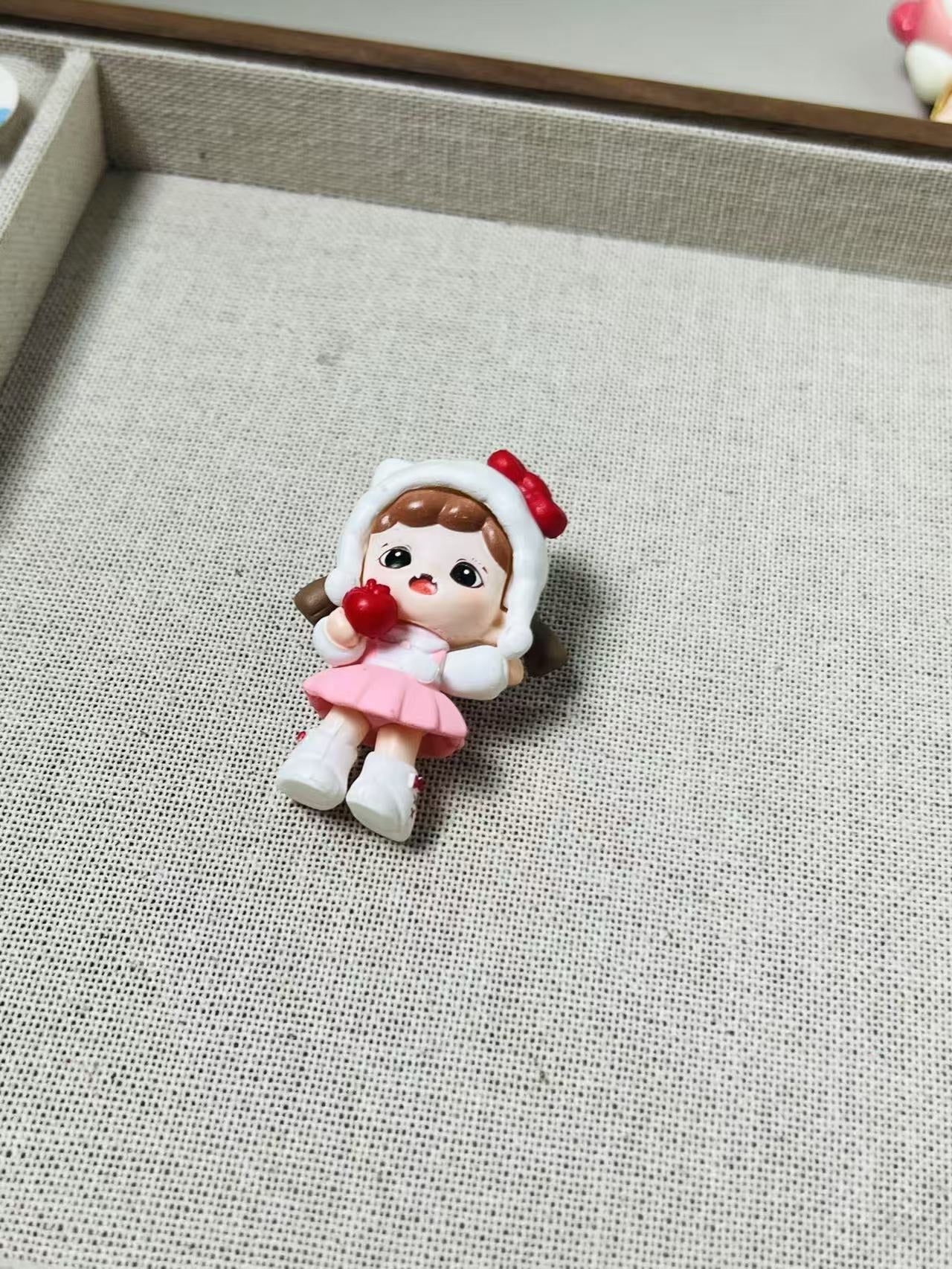 Zoraa Sister Mengli, PVC Material, Punchable for Keychain, Cute Trendy Toy