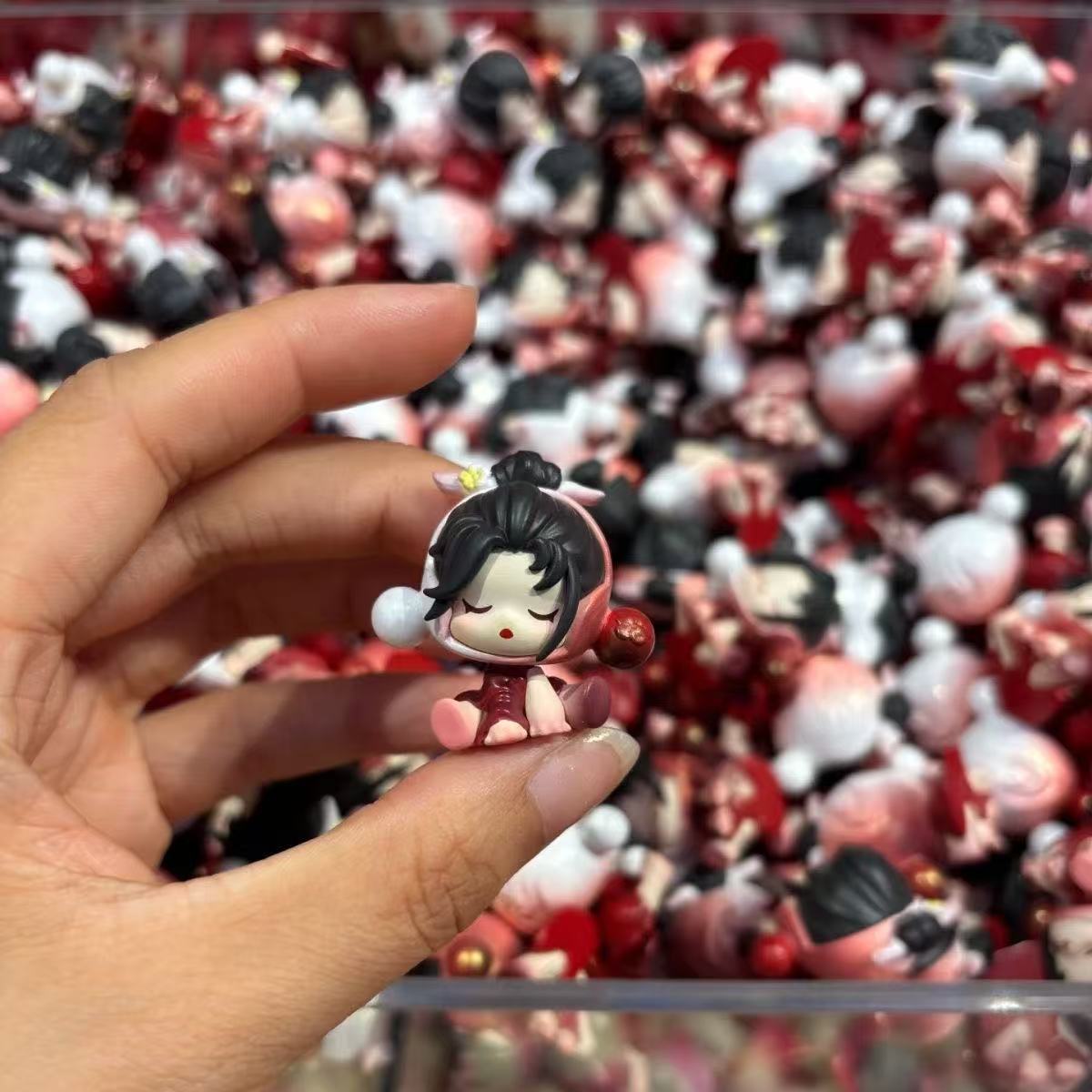 Mengli Zoraa Blind Box Sister Figurine, Trendy DIY Small Pendant, Cute Toy Figurine