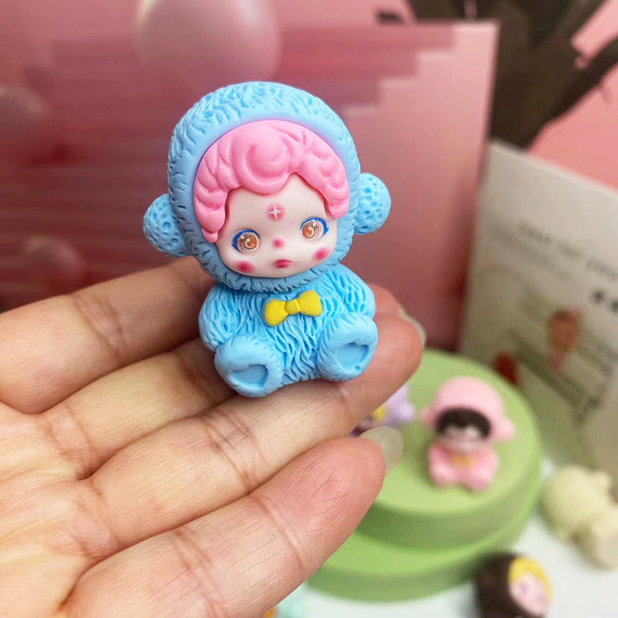 Flocked SP Elf Girl – DIY 3D Resin Keychain Pendant