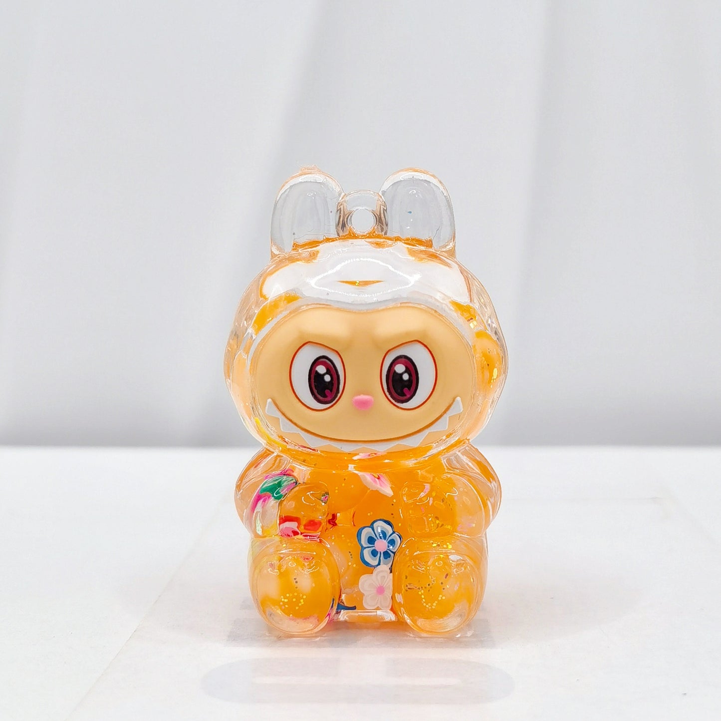 Creative quicksand ornament luminous rabub flash keychain pendant